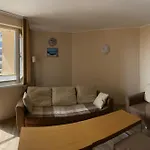 First Line At Aparthotel Obzor
