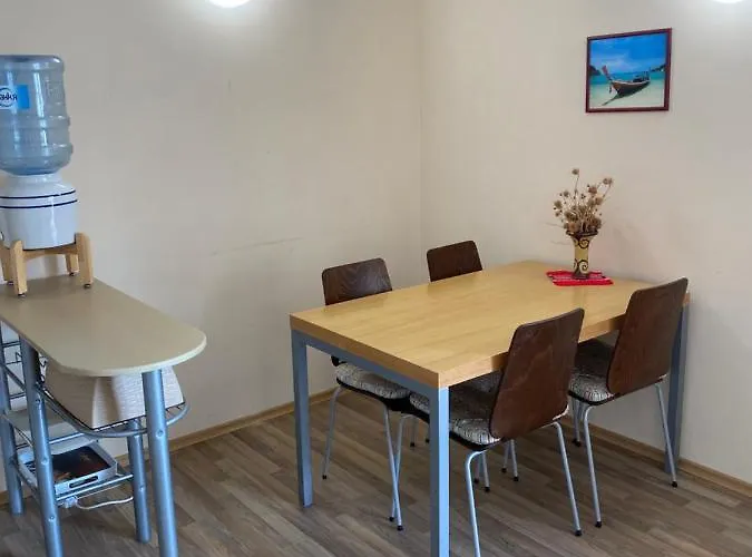 公寓式酒店 First Line At