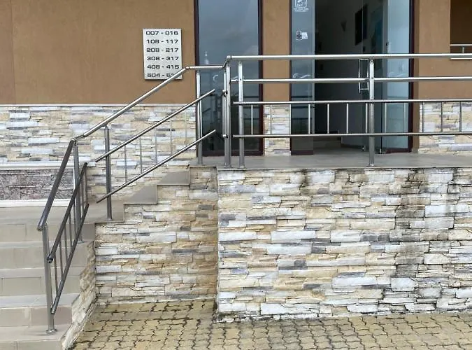 Hotel apartamentowy First Line At Obzor